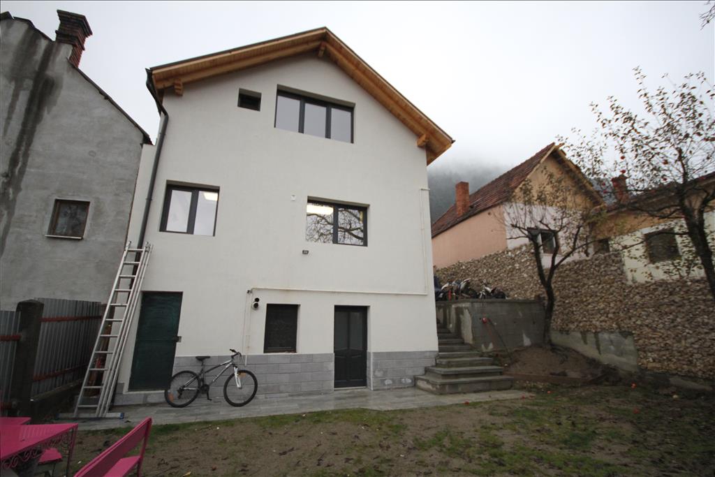 Modern house for rent in Schei area