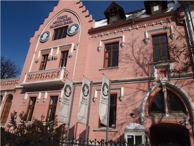 Interwar villa for sale in Bucharest, Lascar Catargiu ave. auction