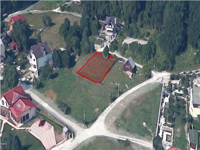 500 sqm land for sale in Sinaia