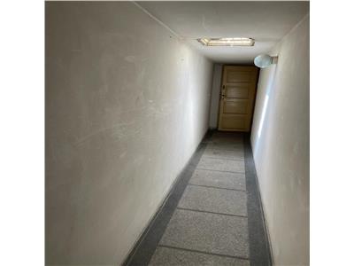 Apartament 3 camere, in vila fara risc seismic, de vanzare in Bucuresti, Victoriei