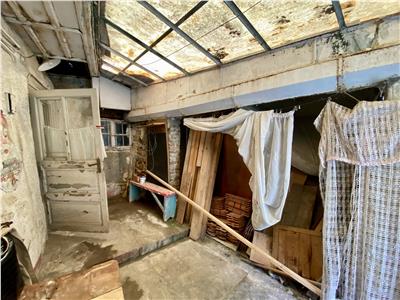 Casa individuala singur in curte | De Renovat/Demolat | Schei Brasov