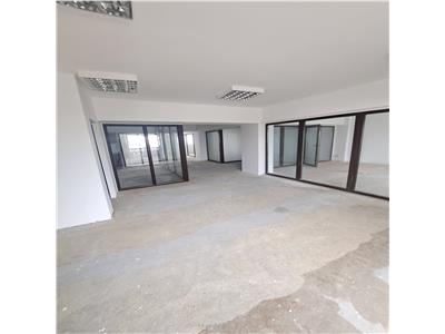 540 sqm commercial space for long term rental, Unirii Sq