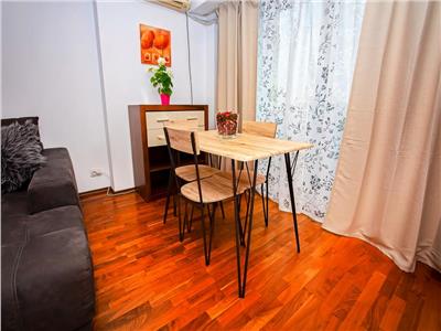Apartament 4 camere, vanzare, Bucuresti, Bd Bratianu
